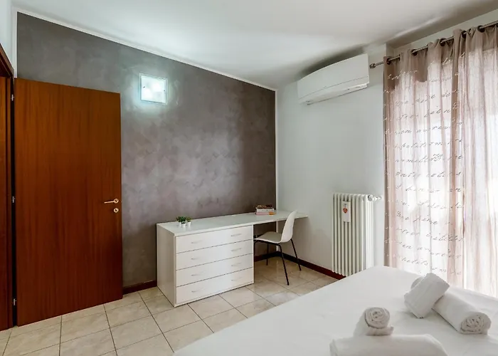 Certosa Apartament Mediolan